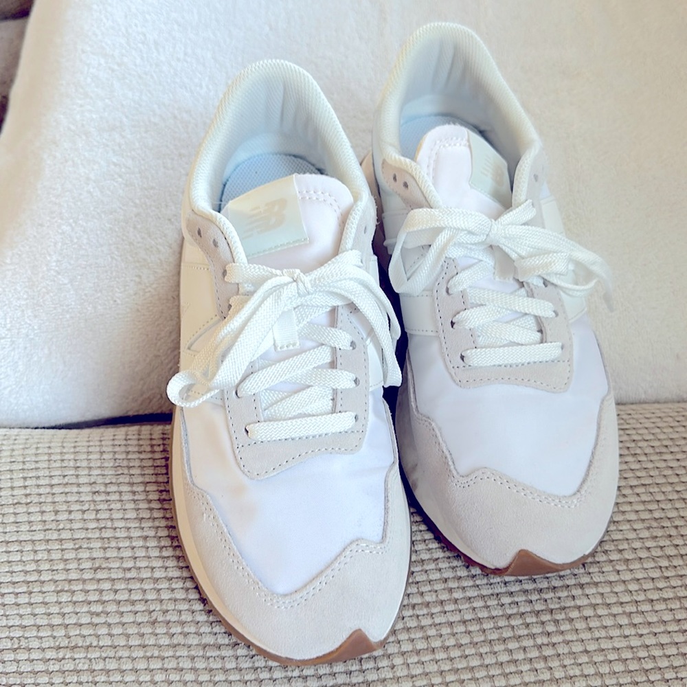 New Balance 237 Runner Sneaker